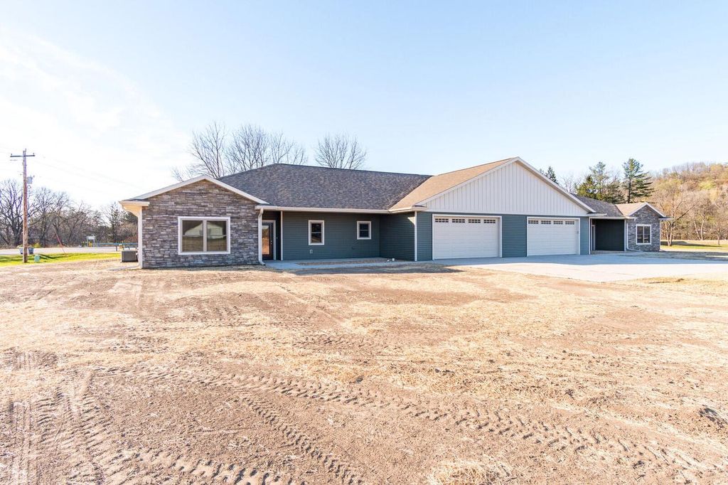 Photo of N1175 Breidel Coulee ROAD, La Crosse, WI 54601 (MLS # 1946976)