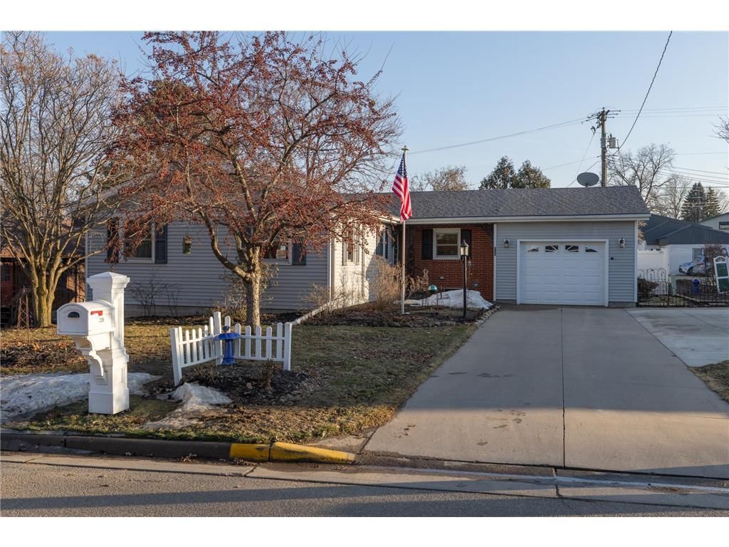 Photo of 239 W Kinne STREET, Ellsworth, WI 54011 (MLS # 7059319)