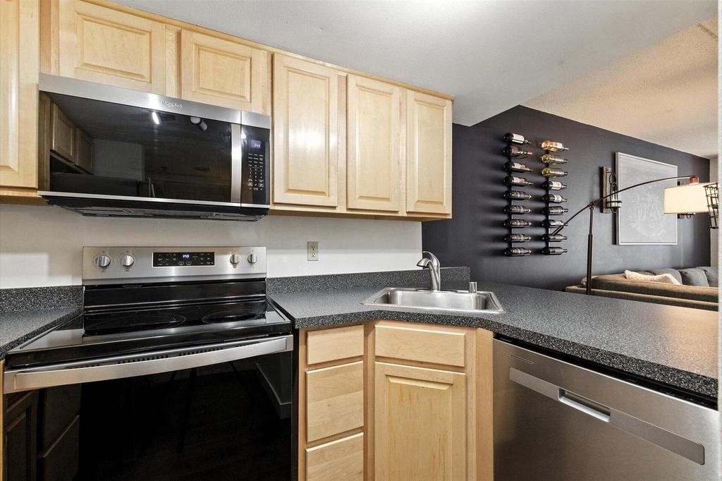 Photo of 270 E Highland AVENUE #244, Milwaukee, WI 53202 (MLS # 1940609)