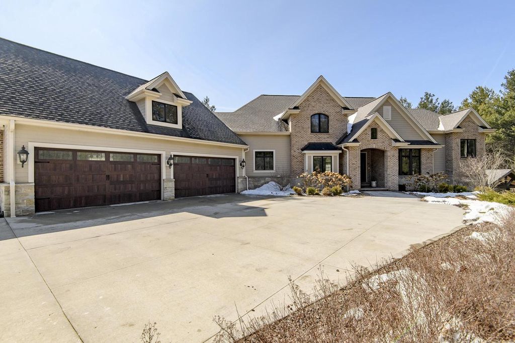 Photo of 4179 Lily ROAD, West Bend, WI 53095 (MLS # 1955180)