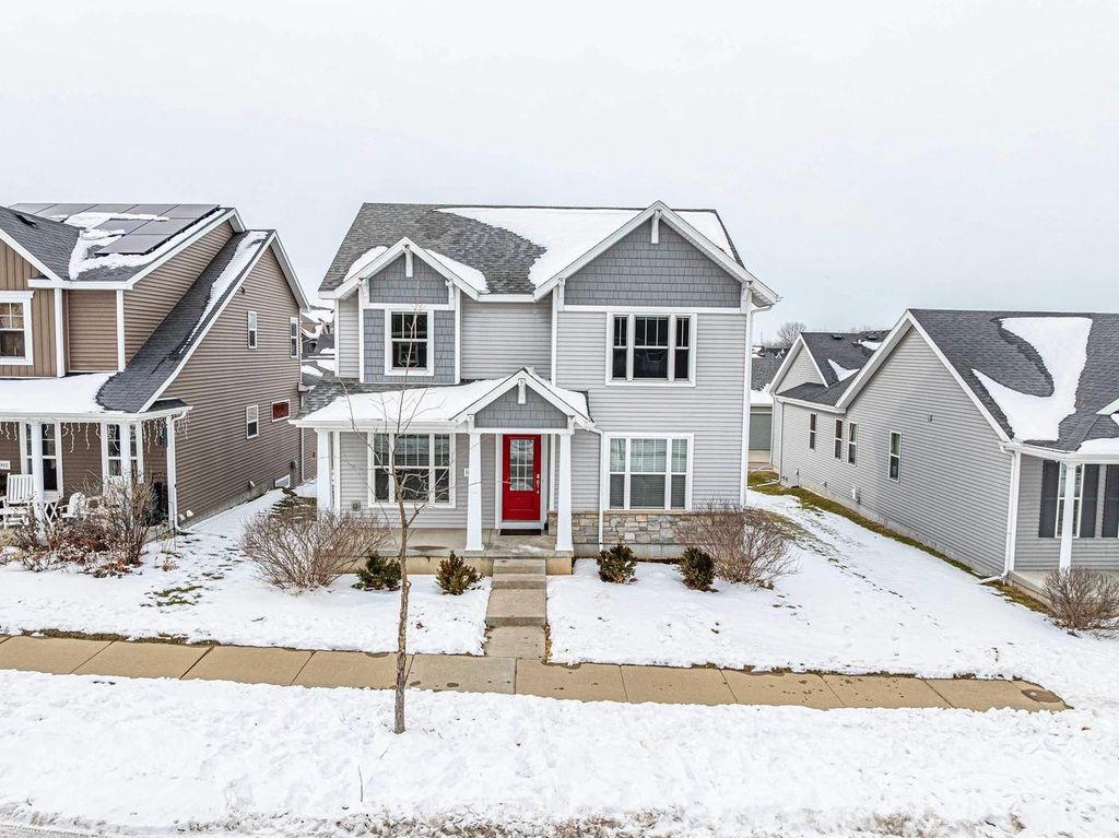 Photo of 1806 Red Fern LANE, Madison, WI 53718 (MLS # 2015866)