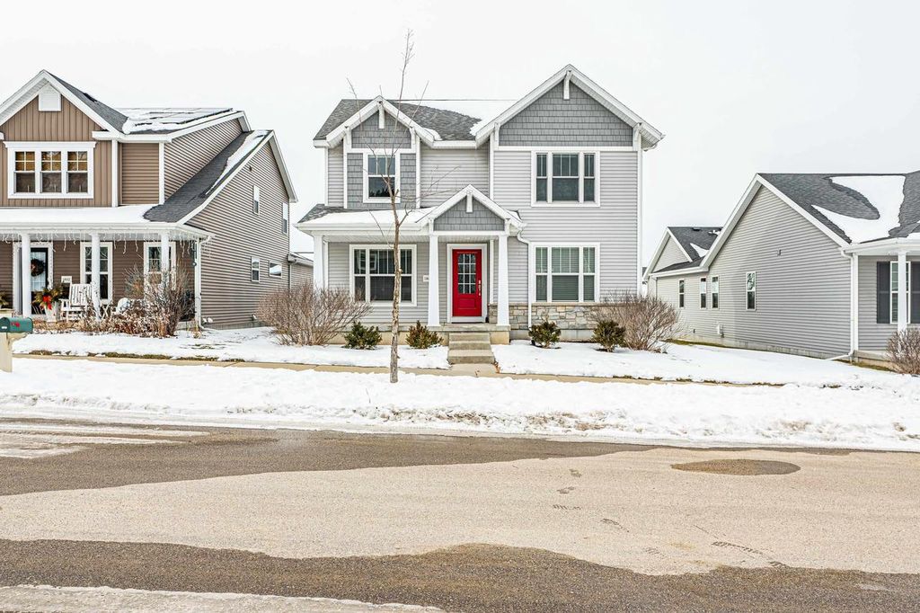 Photo of 1806 Red Fern LANE, Madison, WI 53718 (MLS # 2015866)