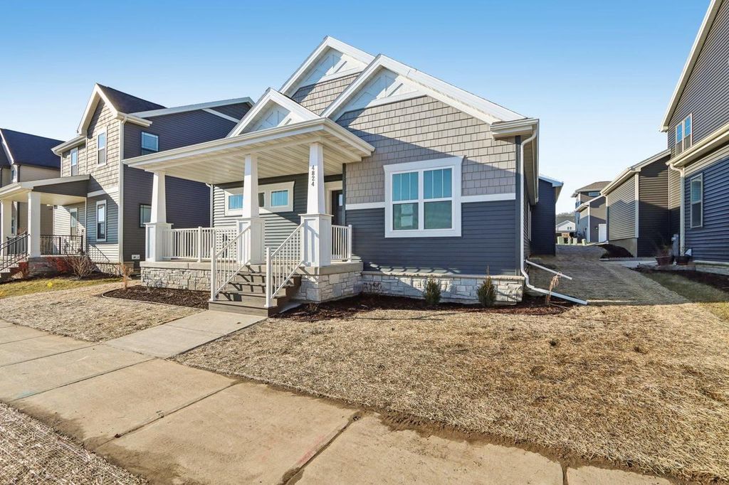 Photo of 4824 Lacy ROAD, Fitchburg, WI 53711 (MLS # 2008429)