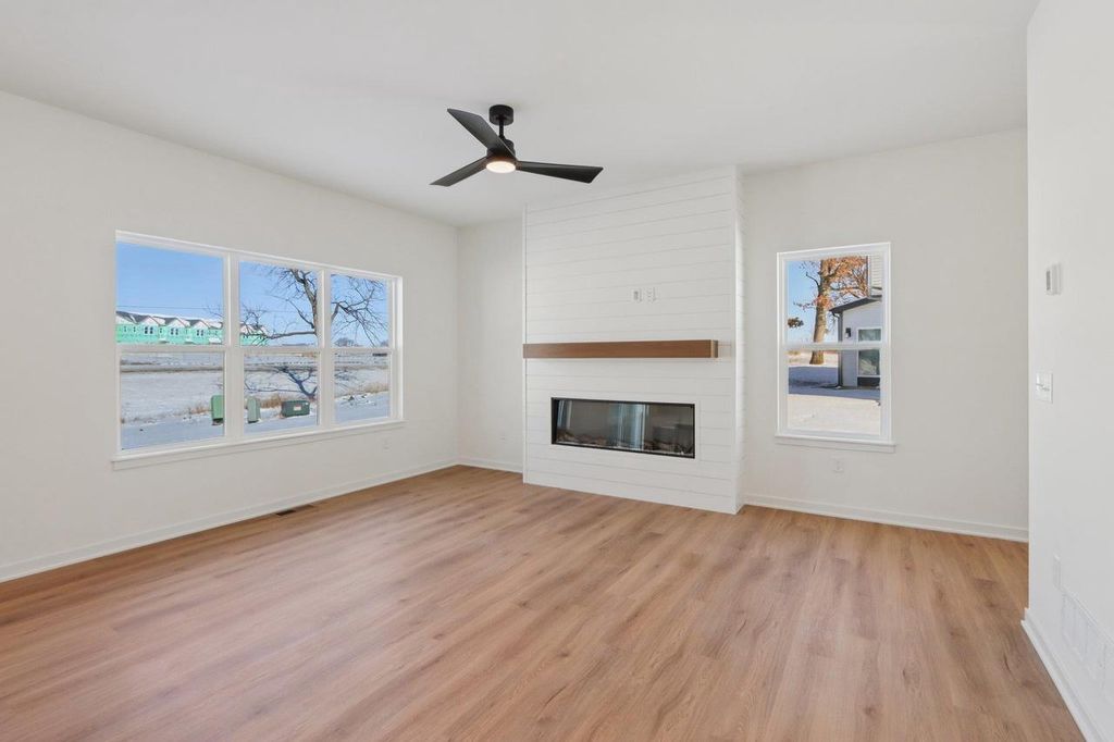 Photo of 582 Buss ROAD, Cottage Grove, WI 53527 (MLS # 2021174)