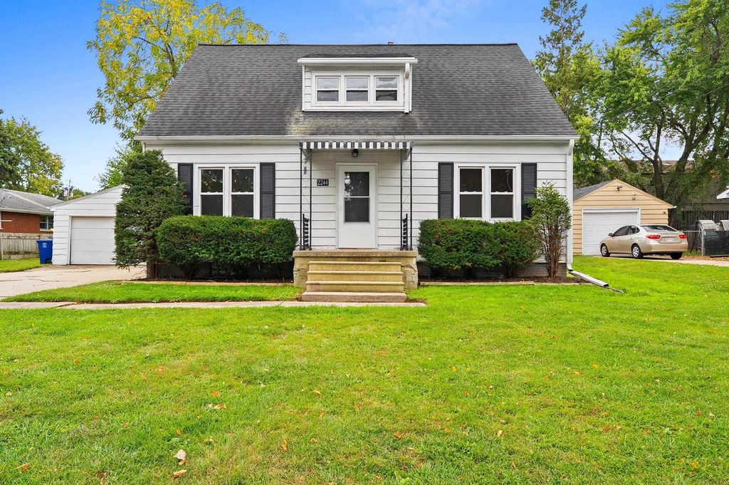 Photo of 2244 Preble AVENUE, Green Bay, WI 54302 (MLS # 50316667)