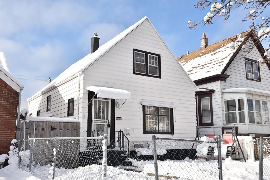 Photo of 1971 S 32nd STREET, Milwaukee, WI 53215 (MLS # 1944406)