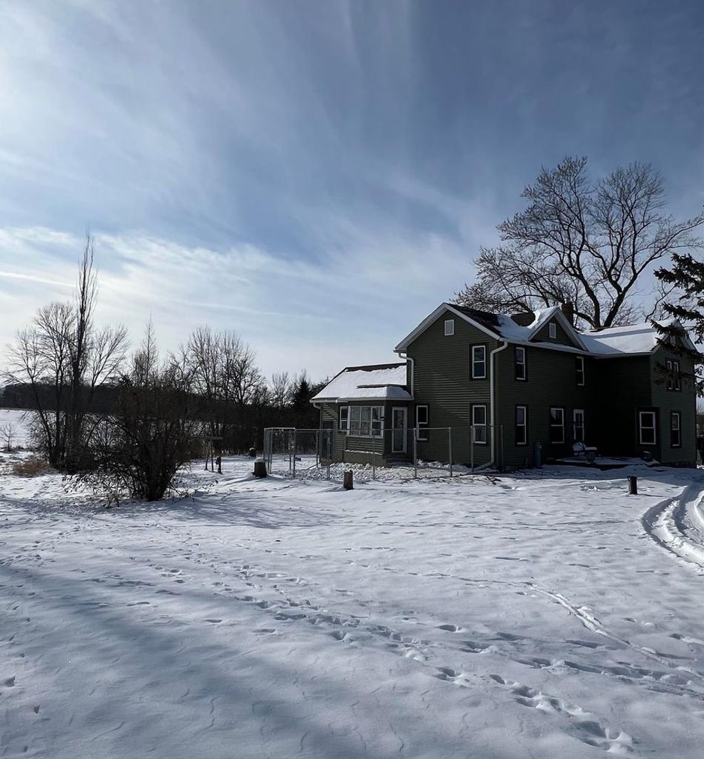 Photo of W841 Pete Reak ROAD, Randolph, WI 53956 (MLS # 2013523)