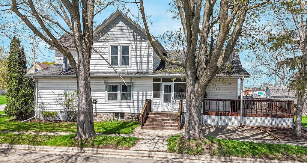 Photo of 127 S 3rd STREET, Winneconne, WI 54986 (MLS # 50324579)