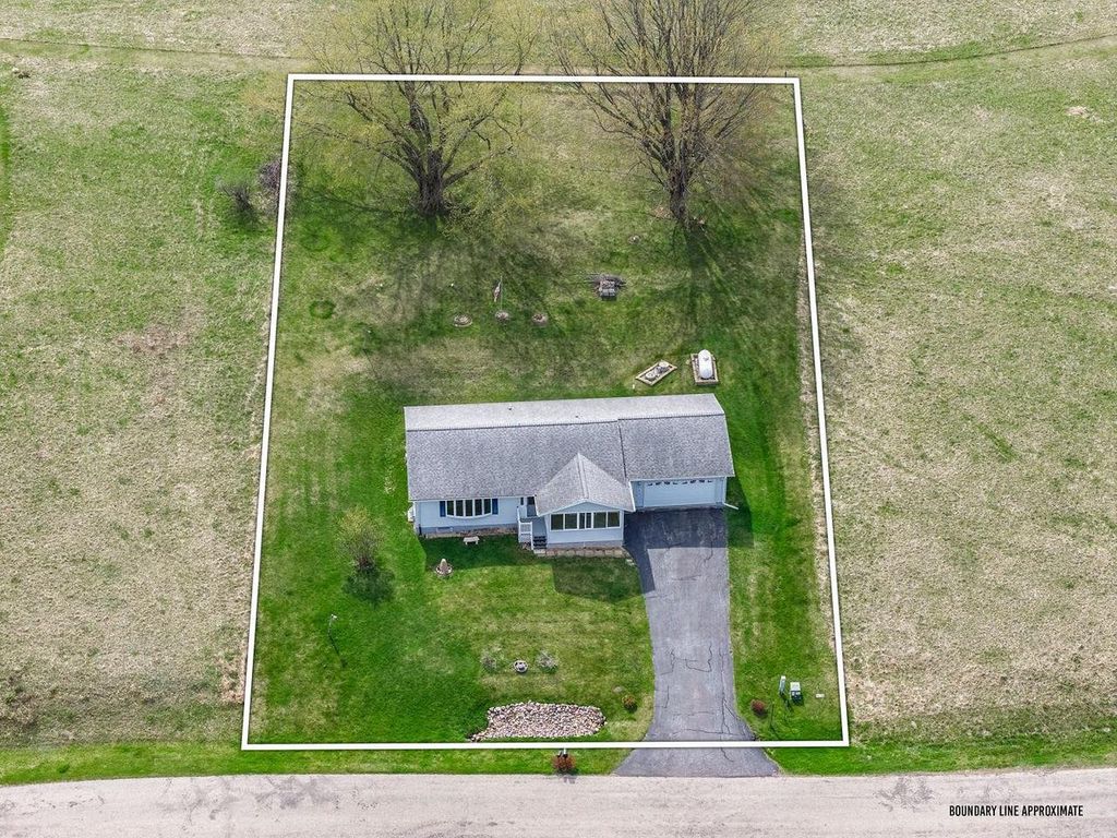 Photo of S1244 Remington DRIVE, La Valle, WI 53941 (MLS # 2021847)