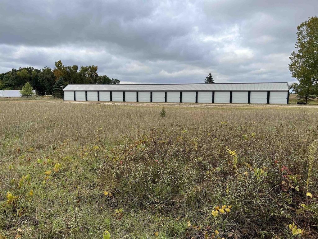 Photo of W300S3280 Snowdon DRIVE, Waukesha, WI 53189 (MLS # 1944544)