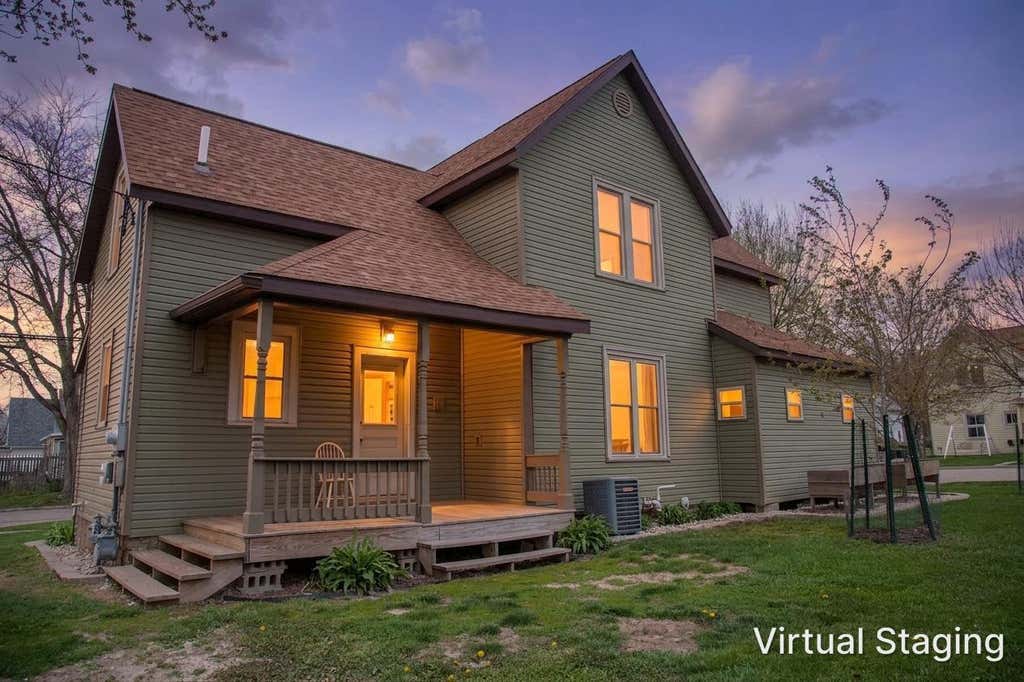 Photo of 886 N Central AVENUE, Richland Center, WI 53581 (MLS # 2020798)