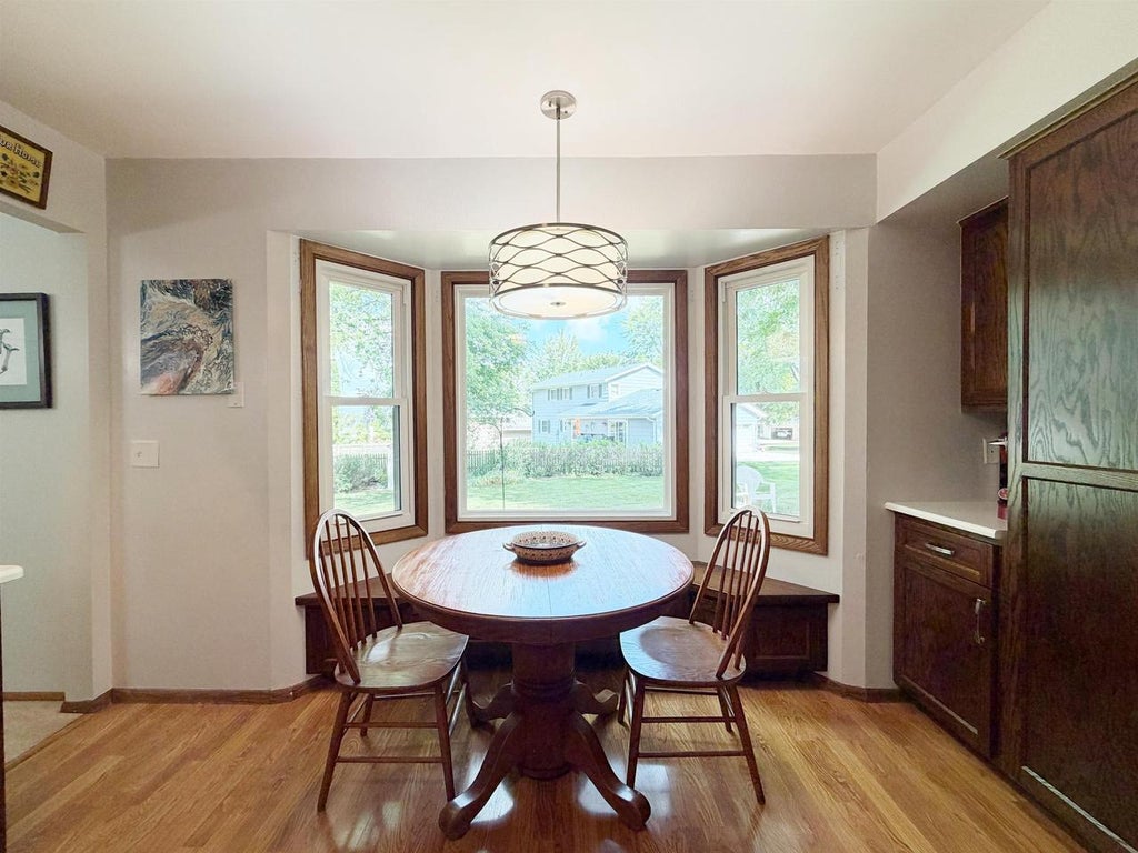 Photo of 291 Old Pioneer ROAD, Fond Du Lac, WI 54935 (MLS # 50332010)