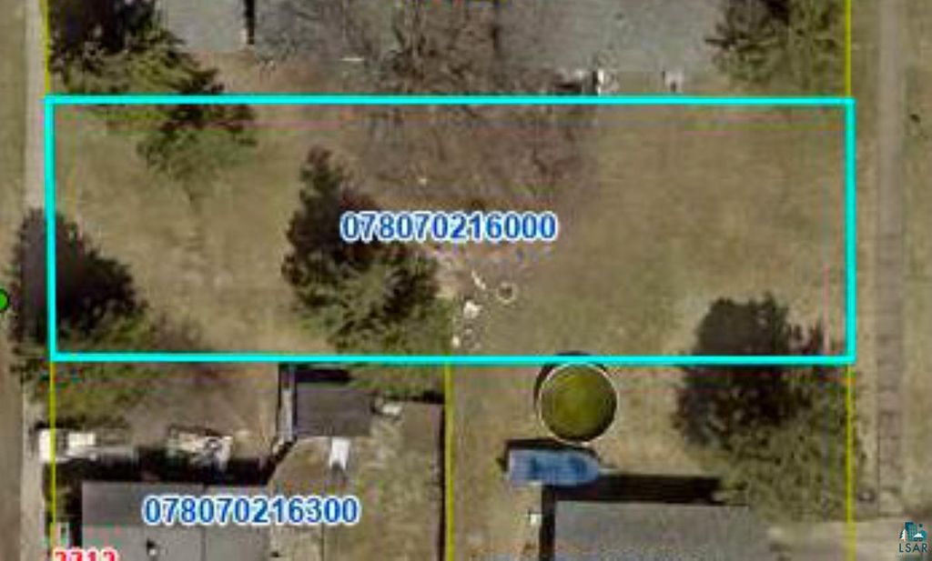 Photo of 2307 Oakes AVENUE, Superior, WI 54880 (MLS # 6124495)