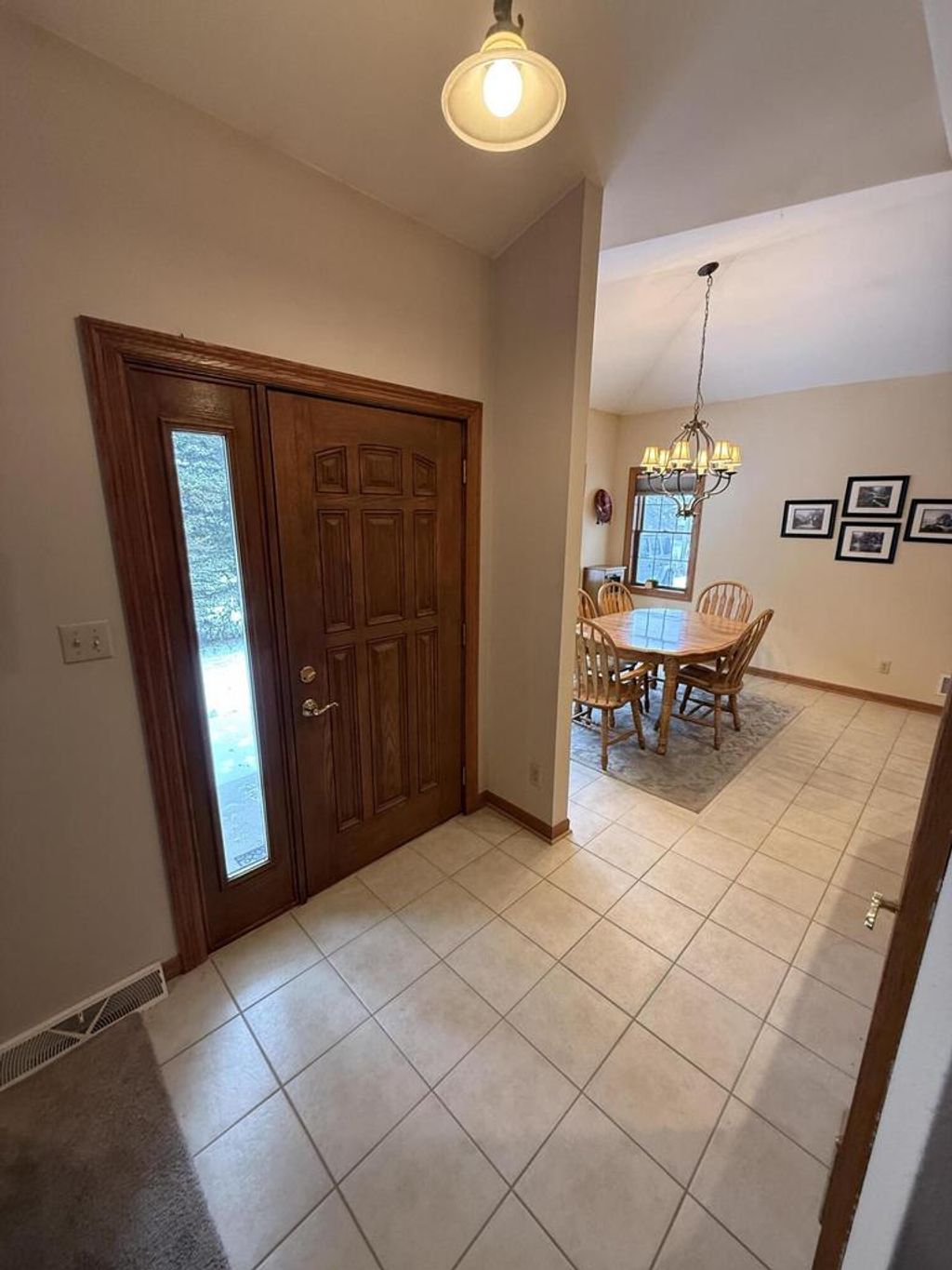 Photo of N108W17282 Lilac LANE, Germantown, WI 53022 (MLS # 1944196)