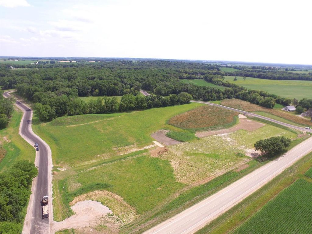 Photo of Lot 2 Tall Trees DRIVE, Beloit, WI 53511 (MLS # 2011338)