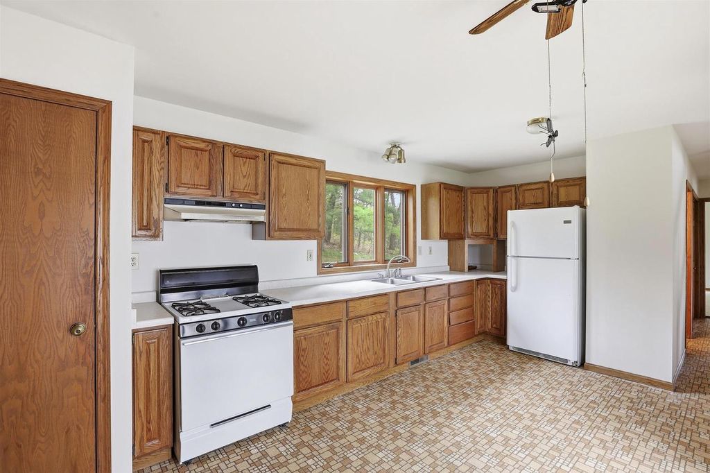 Photo of N5367 15th DRIVE, Wild Rose, WI 54984 (MLS # 50325960)