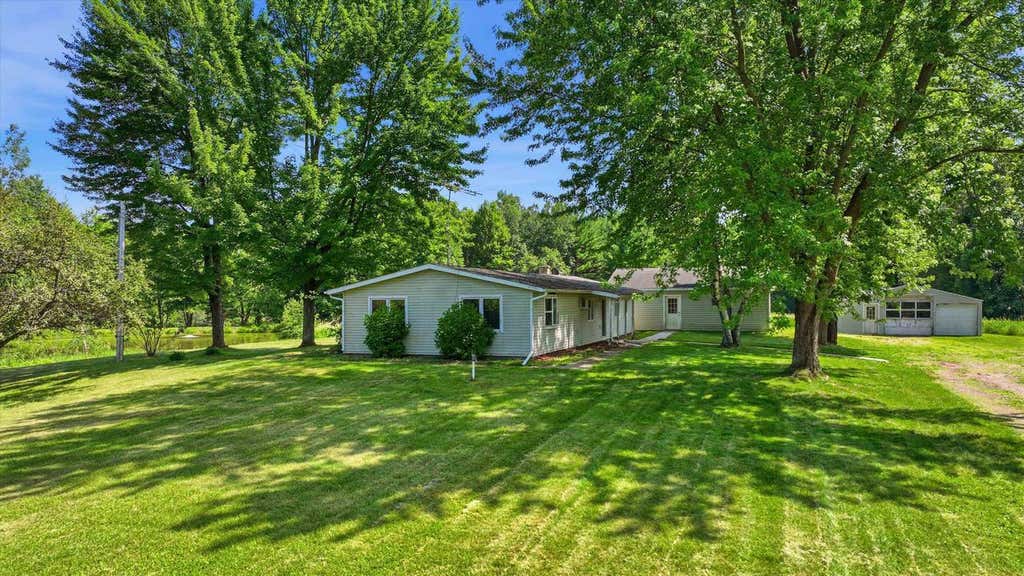 Photo of 11555 Eisenhower DRIVE, Chili, WI 54420 (MLS # 22603231)