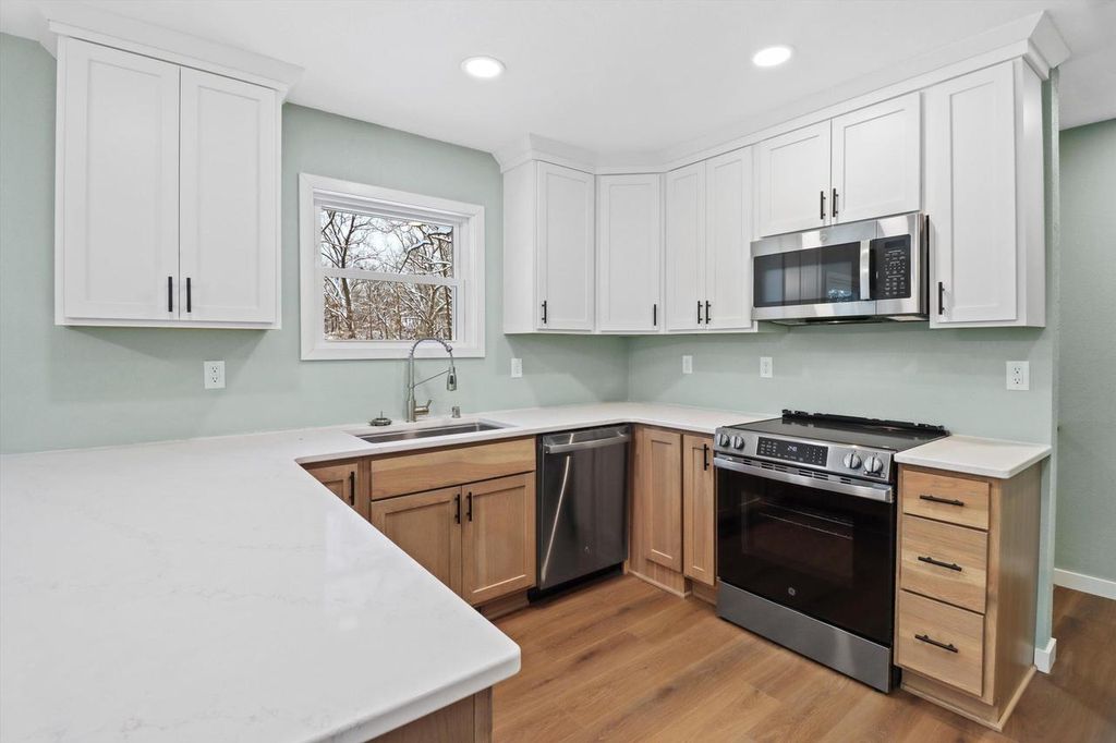 Photo of W9515 US Highway 18, Cambridge, WI 53523 (MLS # 1944492)