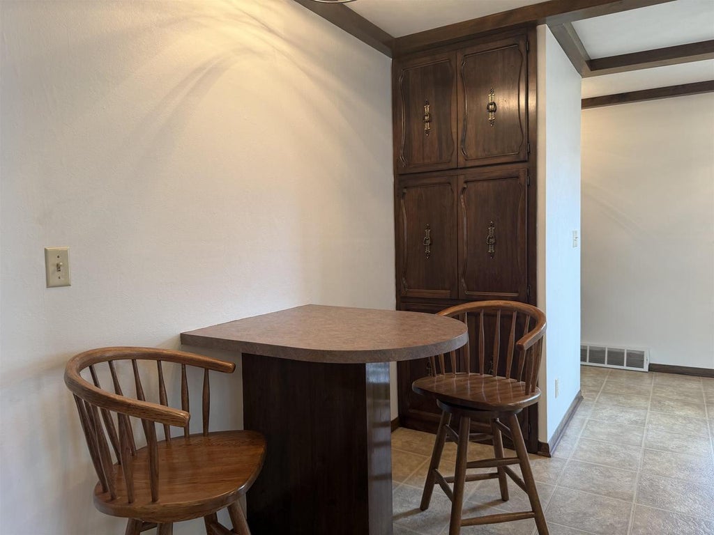 Photo of 44 West STREET, Clintonville, WI 54929 (MLS # 2031459)