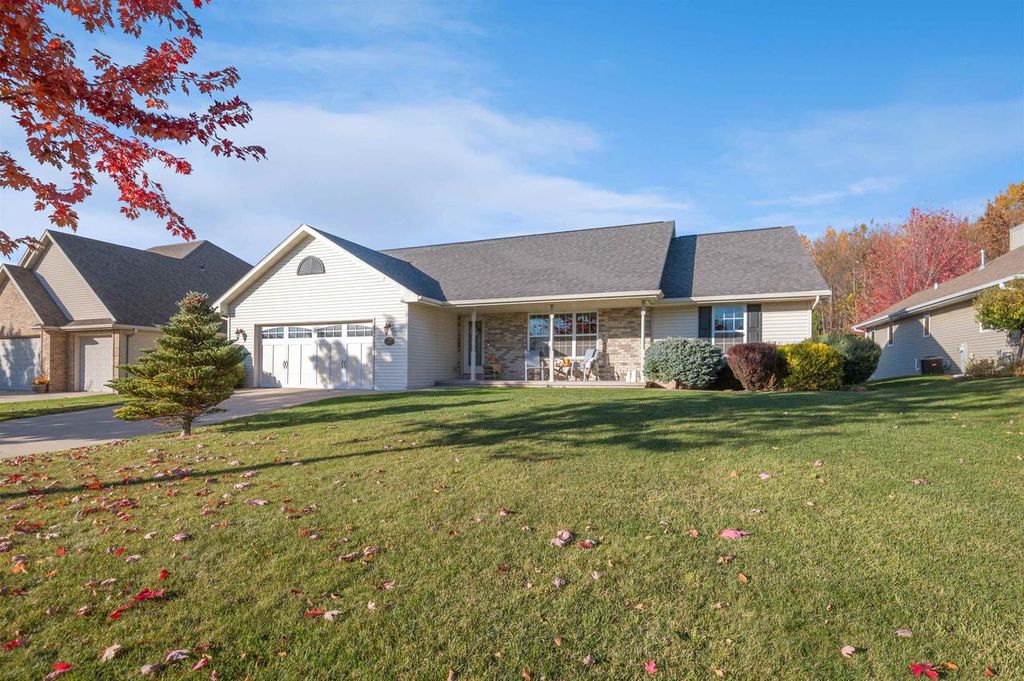 Photo of 3369 Celine WAY, Green Bay, WI 54301 (MLS # 50317707)