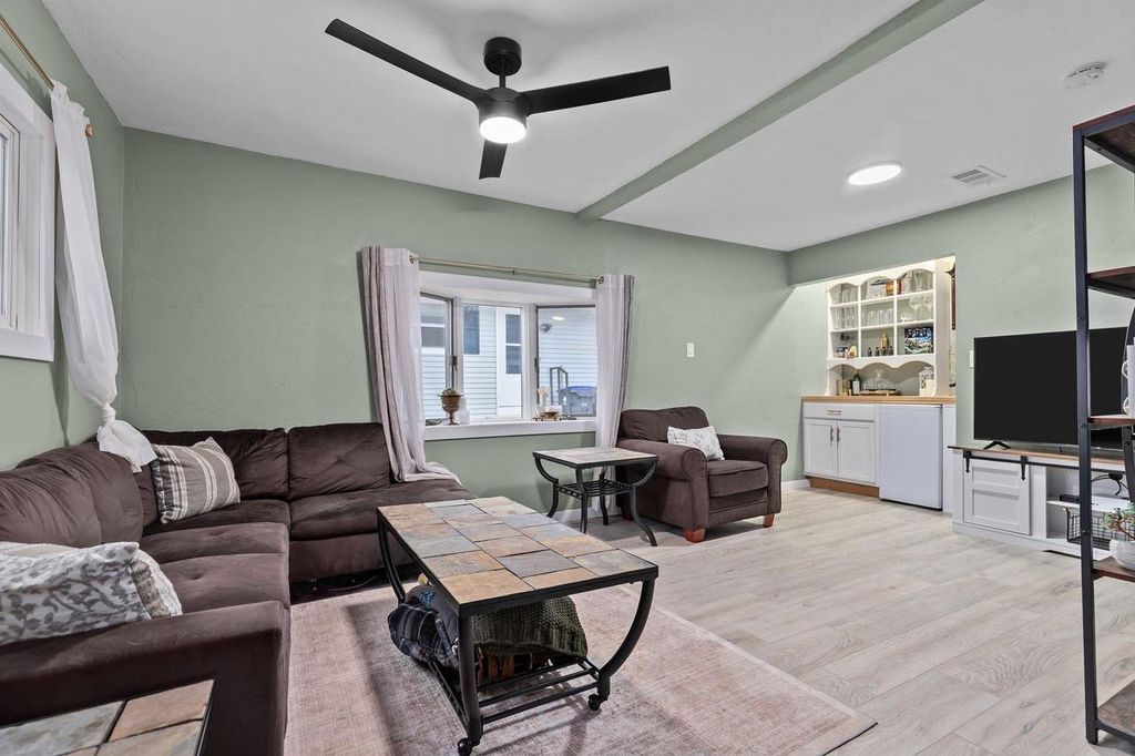 Photo of 141 Plummer AVENUE, Neenah, WI 54956 (MLS # 50322007)