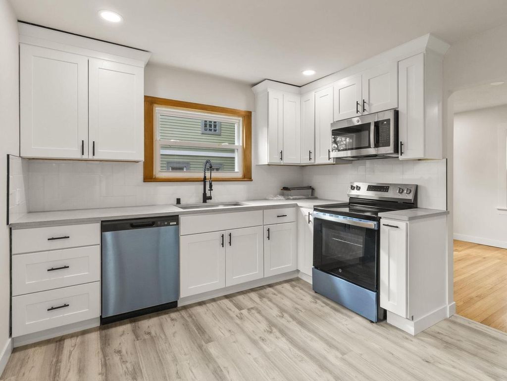 Photo of 6212 N 106th STREET, Milwaukee, WI 53225 (MLS # 1940249)