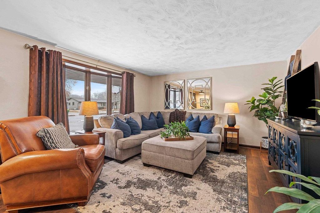 Photo of 2578 Vicki LANE, Green Bay, WI 54311 (MLS # 50322181)