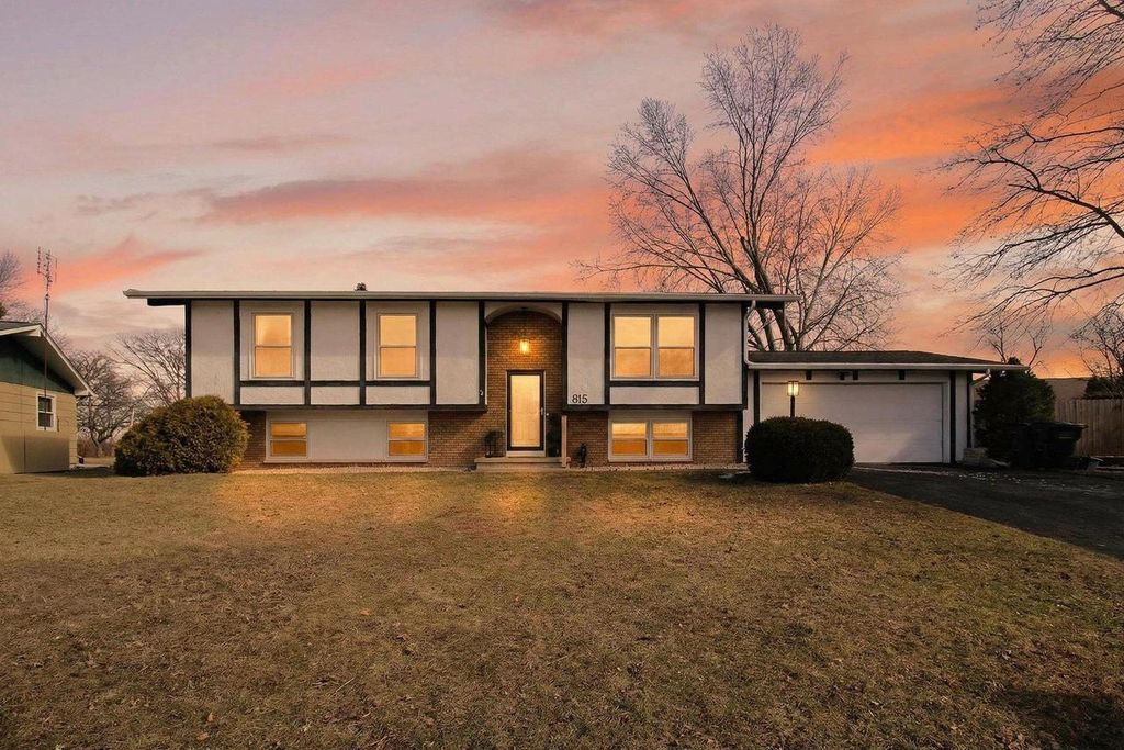 Photo of 815 Florence STREET, Fort Atkinson, WI 53538 (MLS # 2018700)