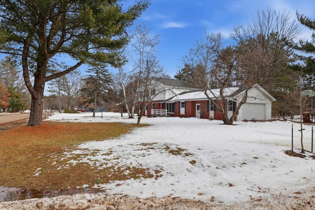 Photo of 4201 Janick CIRCLE, Stevens Point, WI 54481 (MLS # 22600643)