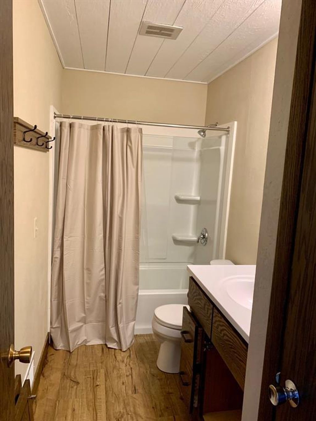 Photo of 2714 Thomas DRIVE #1-4, Eau Claire, WI 54701 (MLS # 1601250)