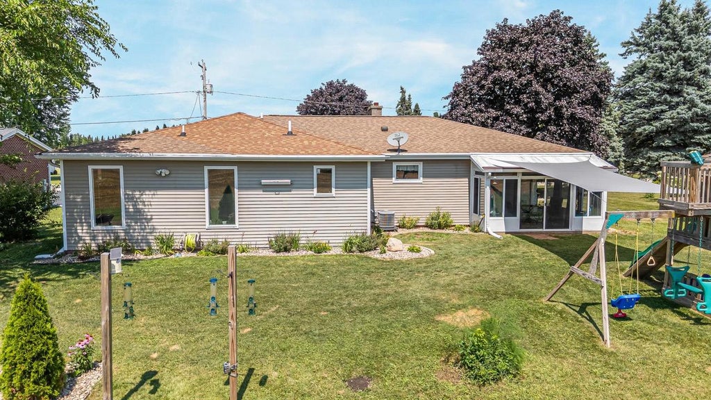 Photo of 5113 County Road II, Larsen, WI 54947 (MLS # 50330107)