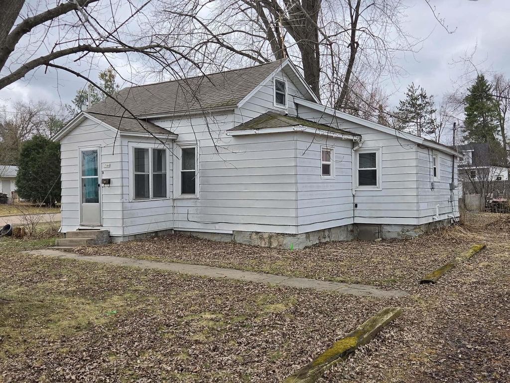 Photo of 1544 W Pearl STREET, Stevens Point, WI 54481 (MLS # 22601394)