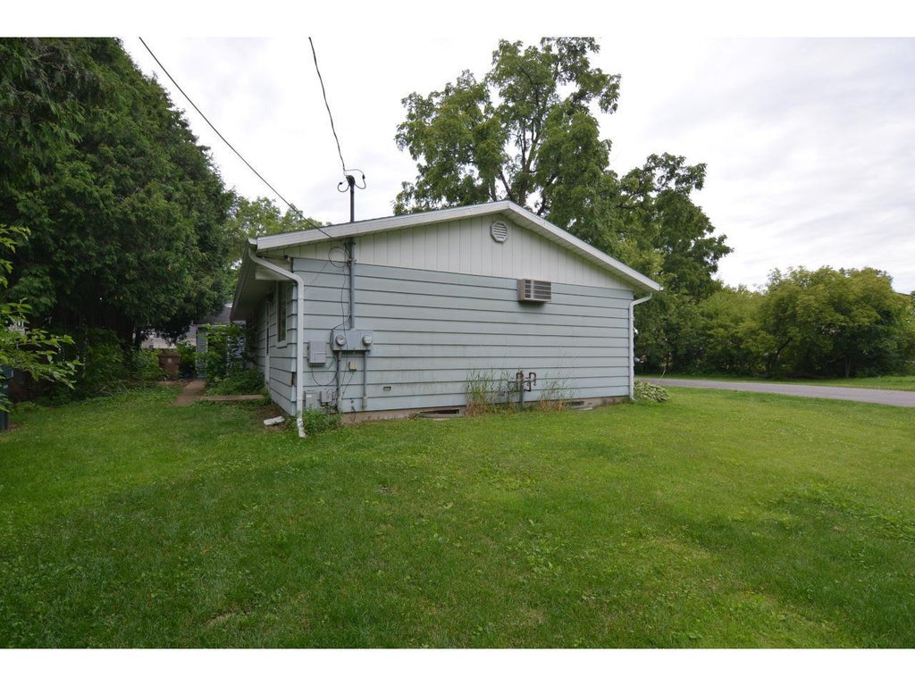 Photo of 3541 Graceland AVENUE, Madison, WI 53704 (MLS # 2026856)