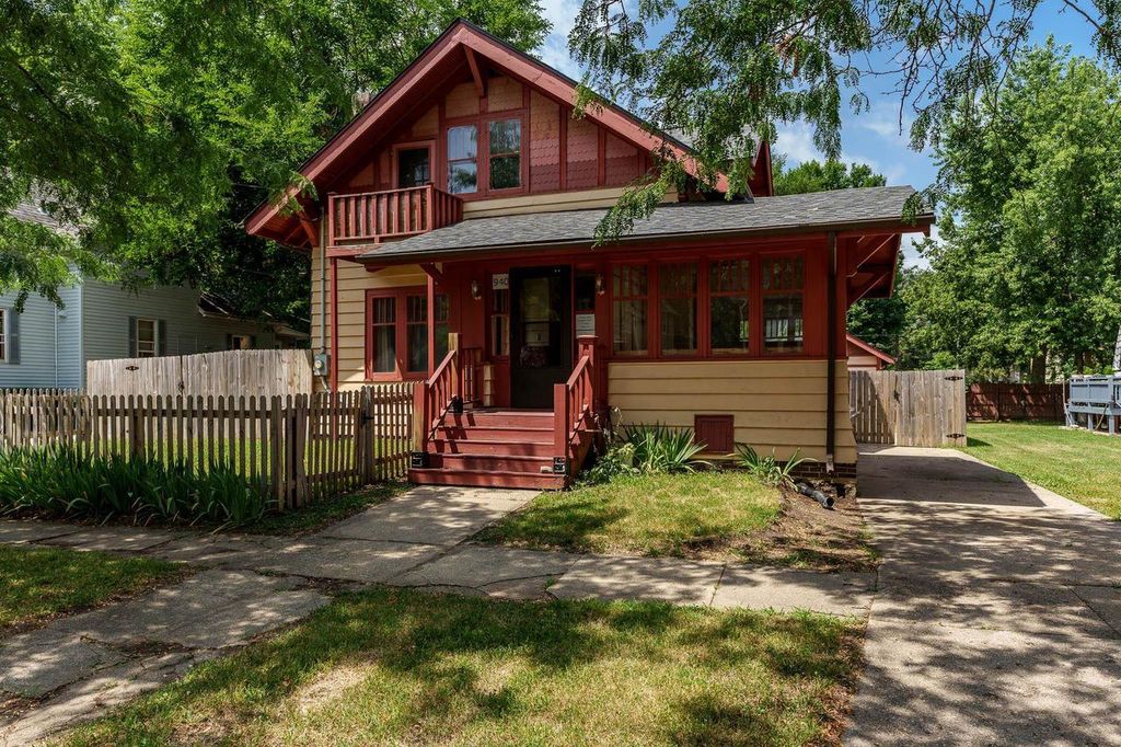 Photo of 940 8th STREET, Beloit, WI 53511 (MLS # 2028284)