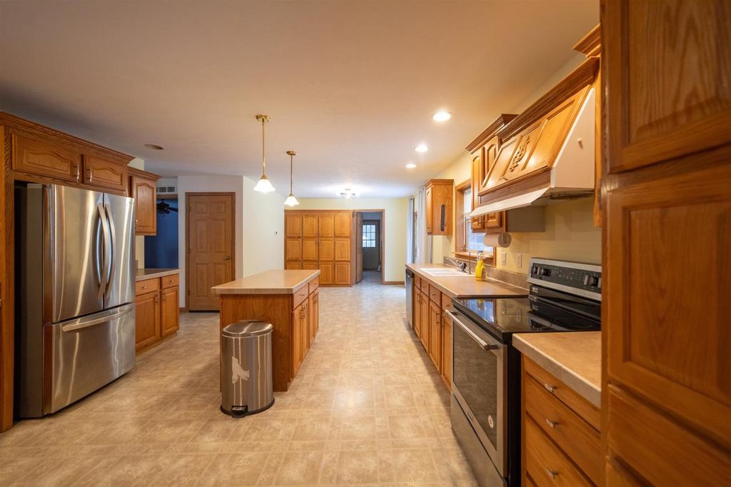 Photo of N1545 4th AVENUE, Coloma, WI 54930 (MLS # 2014264)