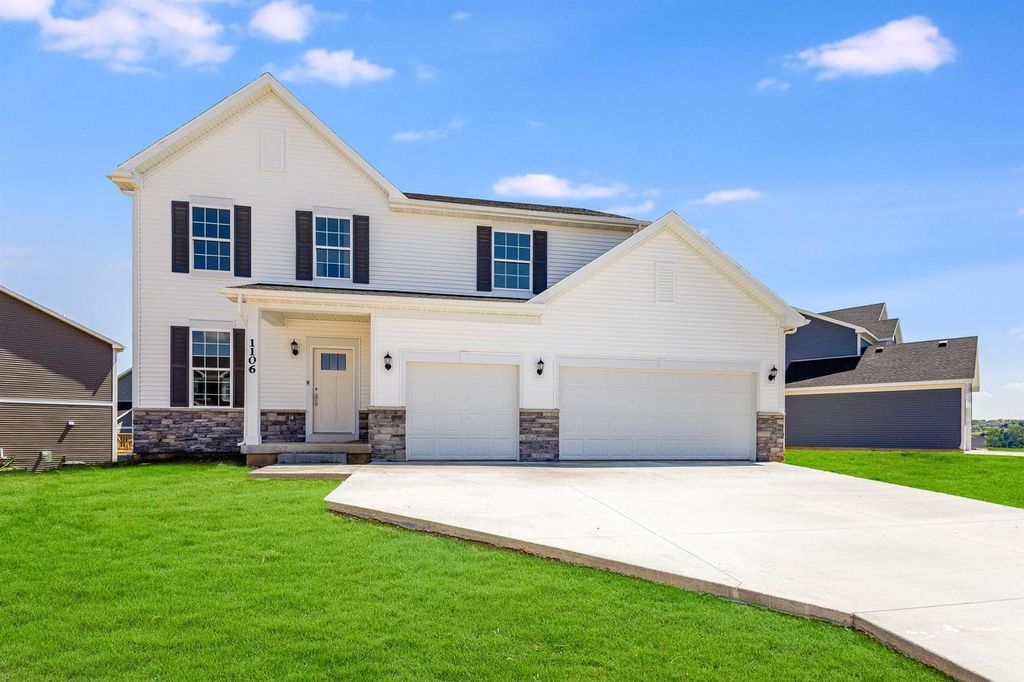 Photo of 116 O'Brien COURT #11, Columbus, WI 53925 (MLS # 2015989)