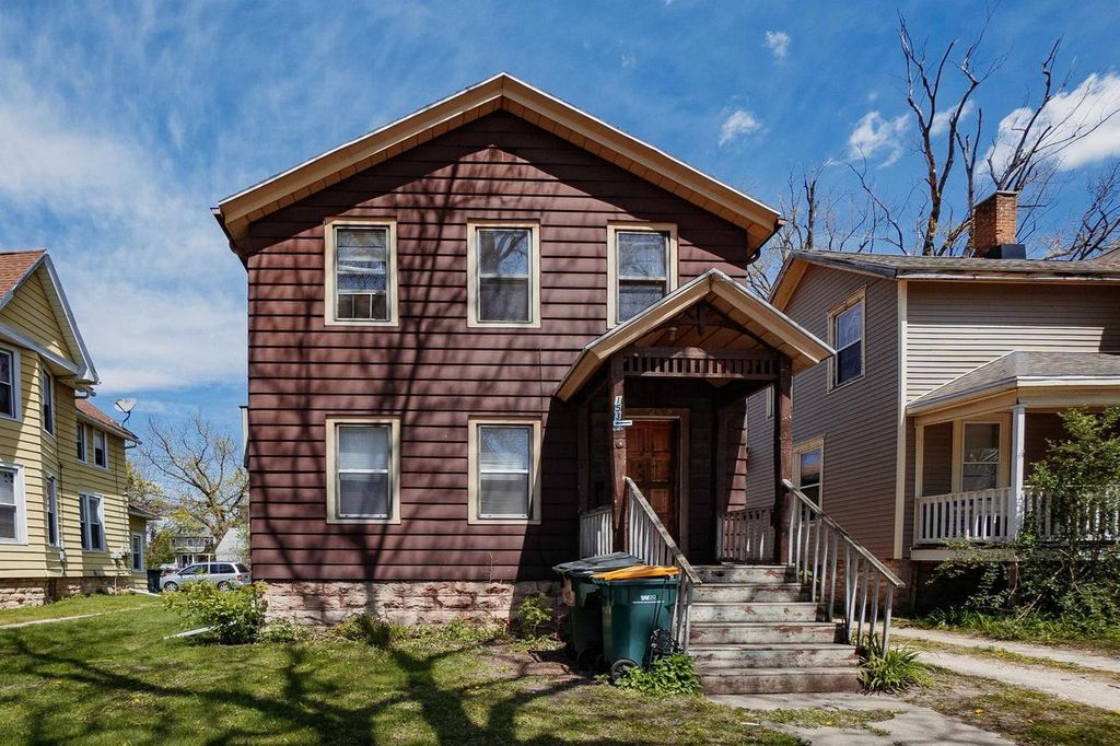 Photo of 153 E 2nd STREET, Fond Du Lac, WI 54935 (MLS # 50325197)