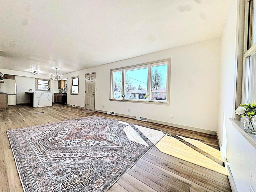 Photo of 128 Washington STREET, Kaukauna, WI 54130 (MLS # 50321362)