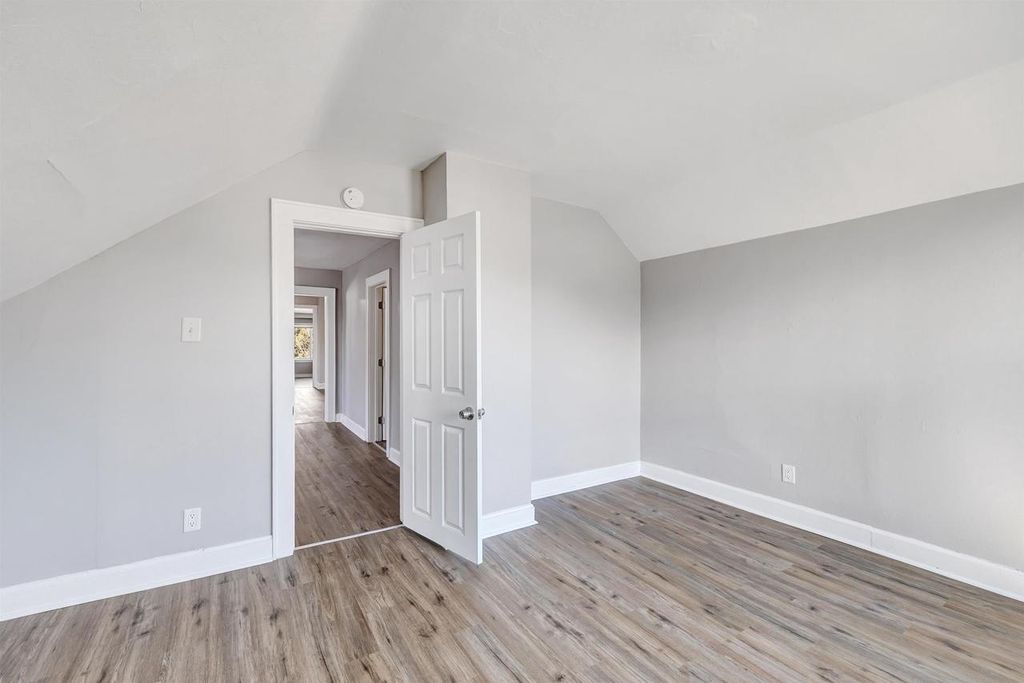 Photo of 712 S Maple AVENUE, Green Bay, WI 54304 (MLS # 50323643)