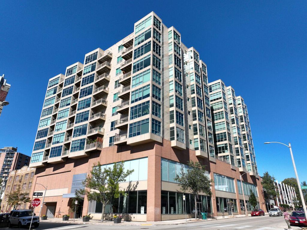 Photo of 1550 E Royall PLACE #501, Milwaukee, WI 53202 (MLS # 1938831)