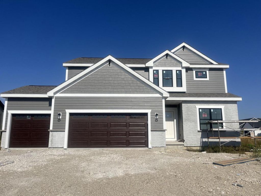 Photo of N66W25688 Big Sky DRIVE, Sussex, WI 53089 (MLS # 1938269)