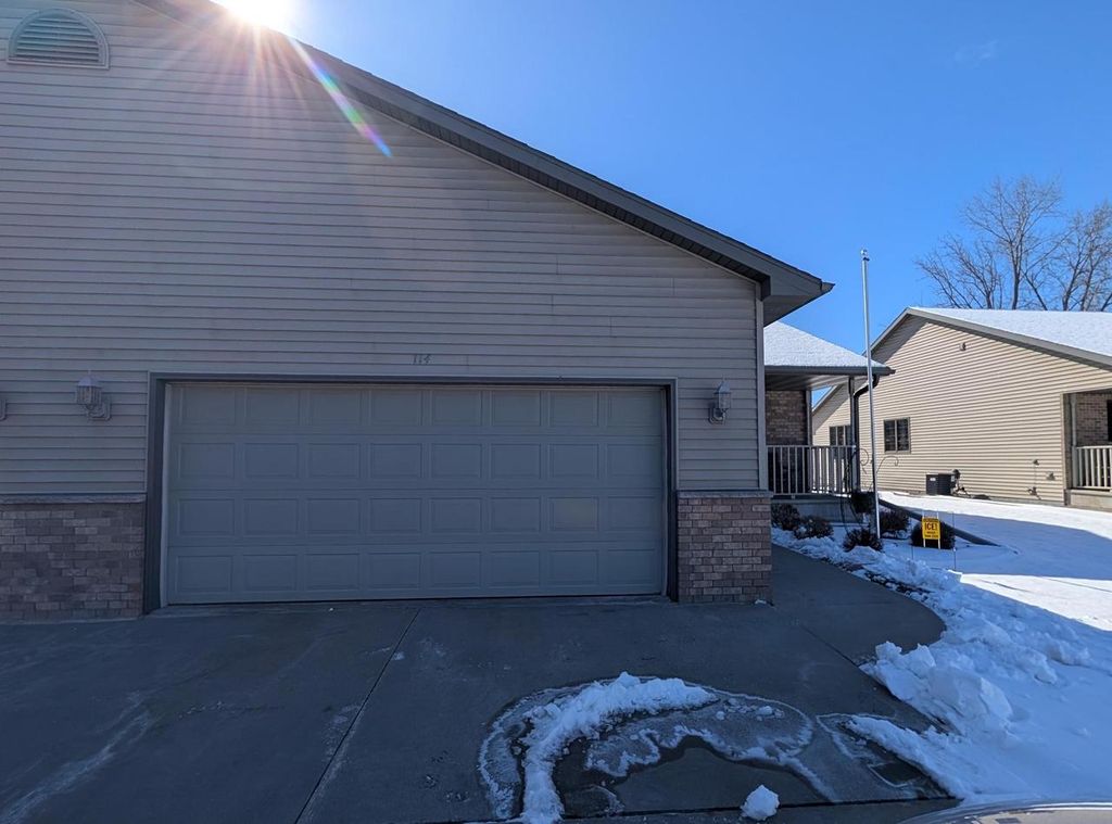 Photo of 114 E North Water STREET, New London, WI 54961 (MLS # 50321647)