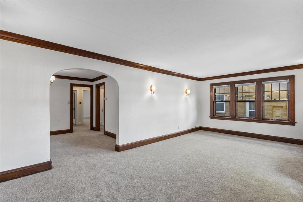 Photo of 3731 N Morris BOULEVARD #3733, Shorewood, WI 53211 (MLS # 1944363)