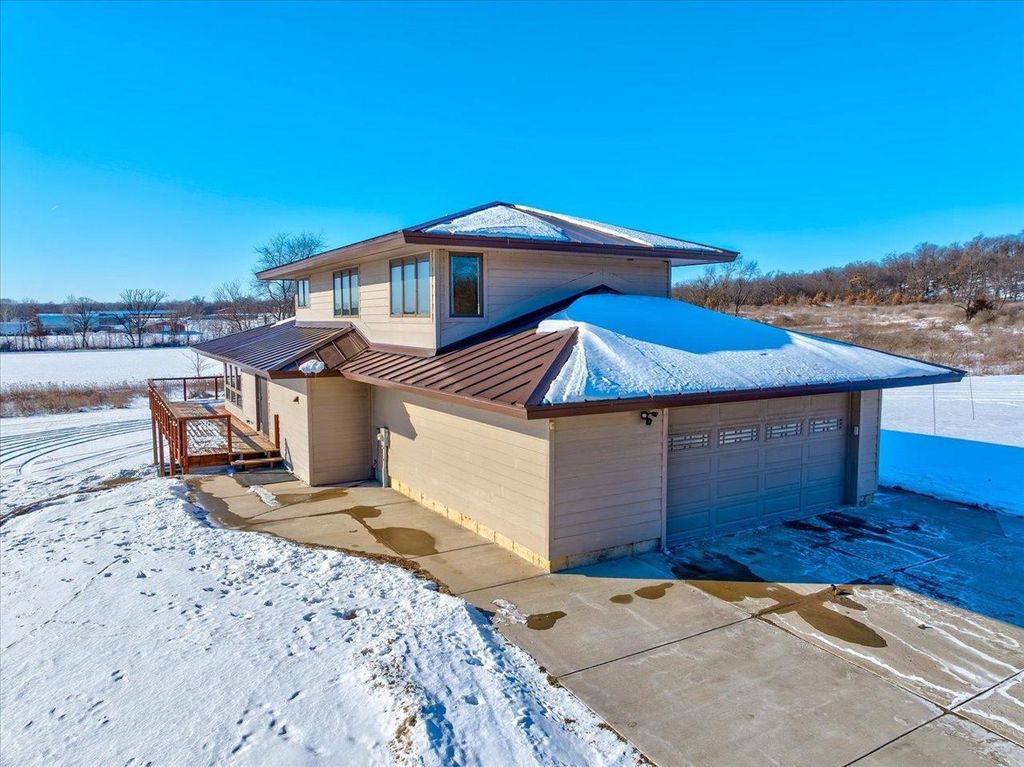 Photo of W2140 Behnke ROAD, Brooklyn, WI 53521 (MLS # 2015531)