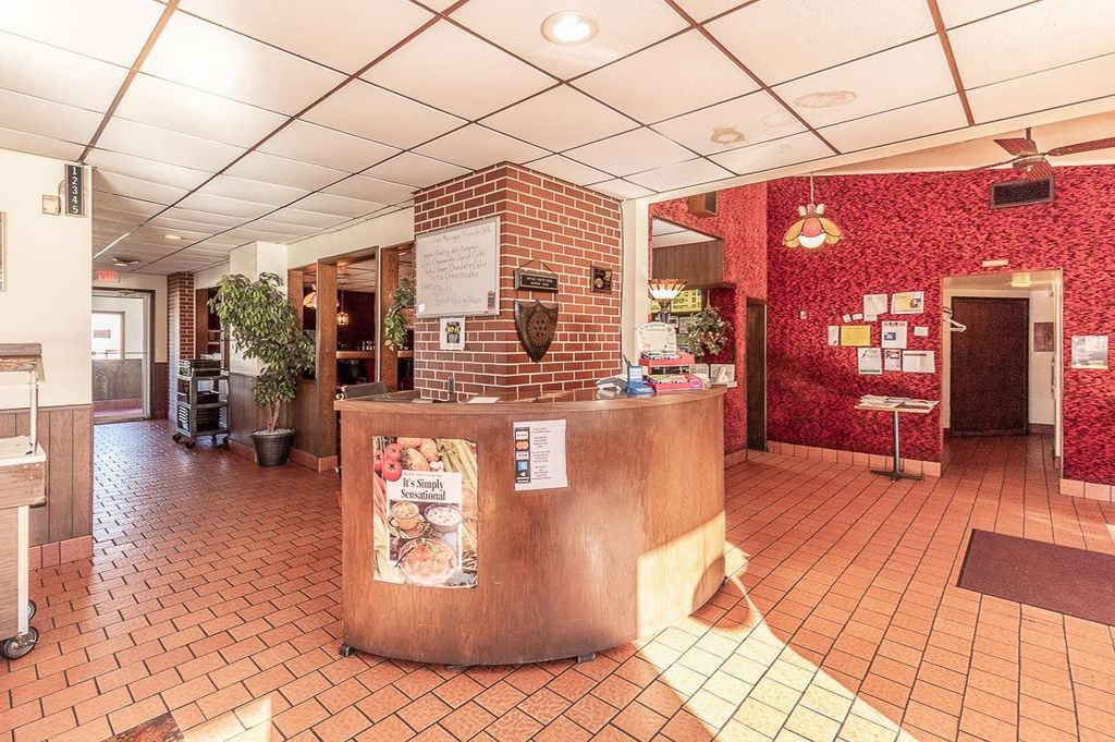 Photo of 520 S Pearl STREET, New London, WI 54961 (MLS # 50320875)