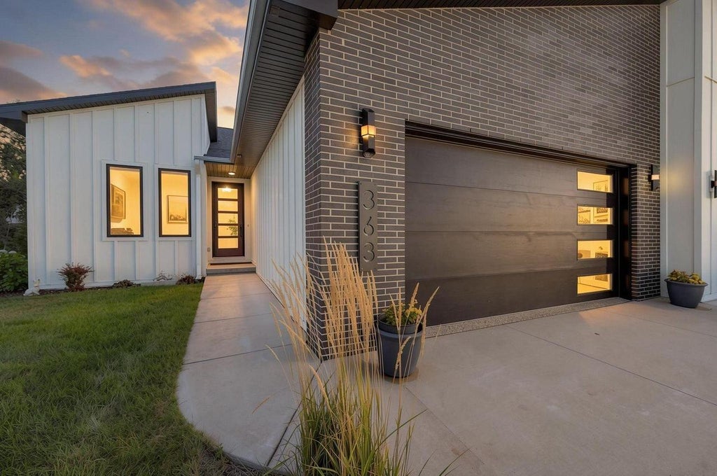 Photo of 363 Aldon CIRCLE, Ashwaubenon, WI 54304 (MLS # 50331778)
