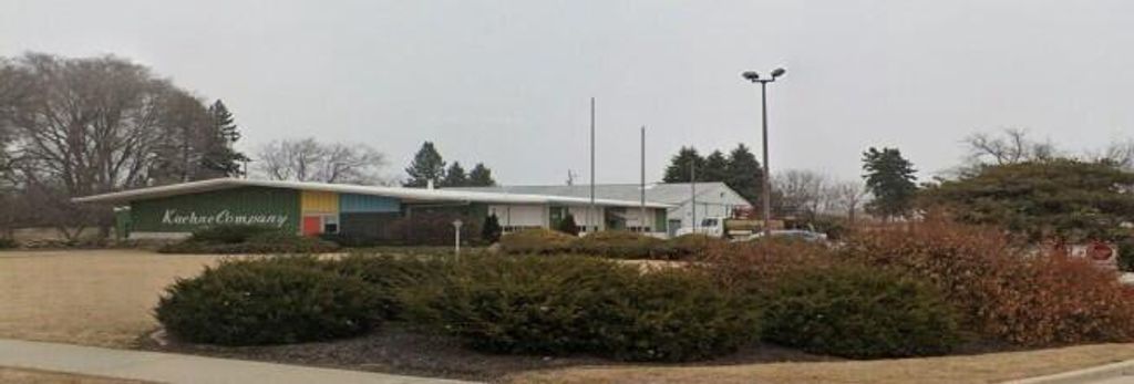 Photo of 6830 S Howell AVENUE, Oak Creek, WI 53154 (MLS # 1946466)