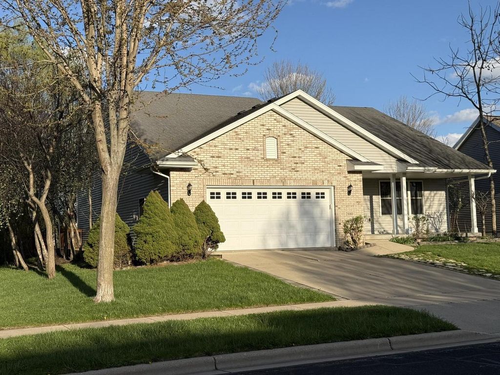 Photo of 2880 Crinkle Root DRIVE, Fitchburg, WI 53711 (MLS # 2021122)