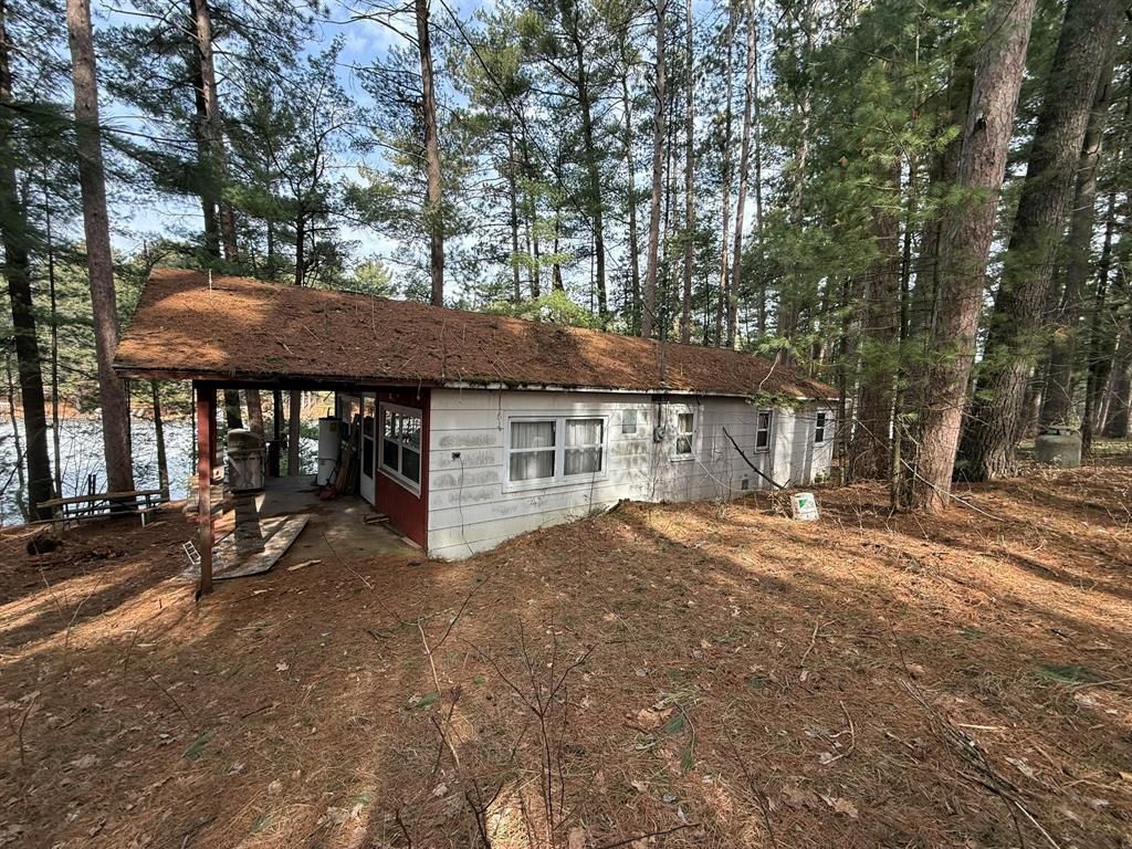 Photo of 1328 21 3/4 St, Cameron, WI 54822 (MLS # 1599627)