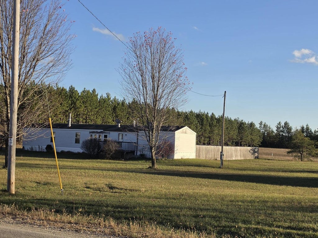 Photo of W7877 County Road Z, Pembine, WI 54156 (MLS # 1986819)